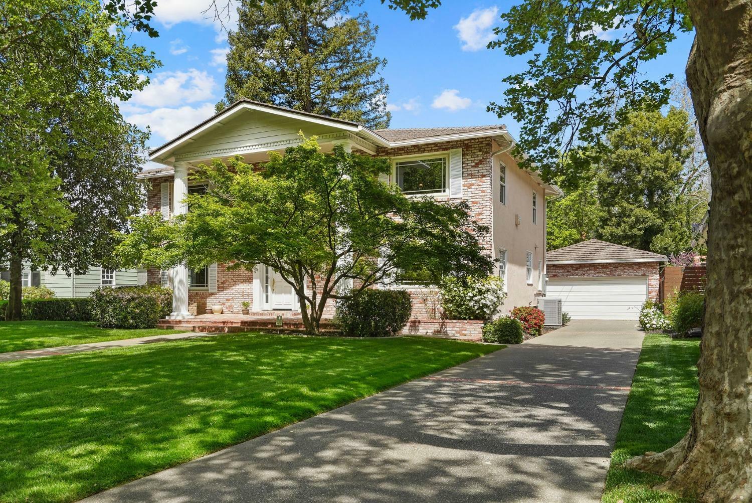 Property Photo: 1419 11th Avenue CA 95818