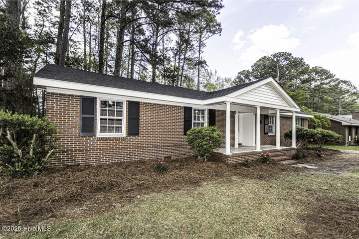 Property Photo: 2912 Ridgecrest Drive NC 27803