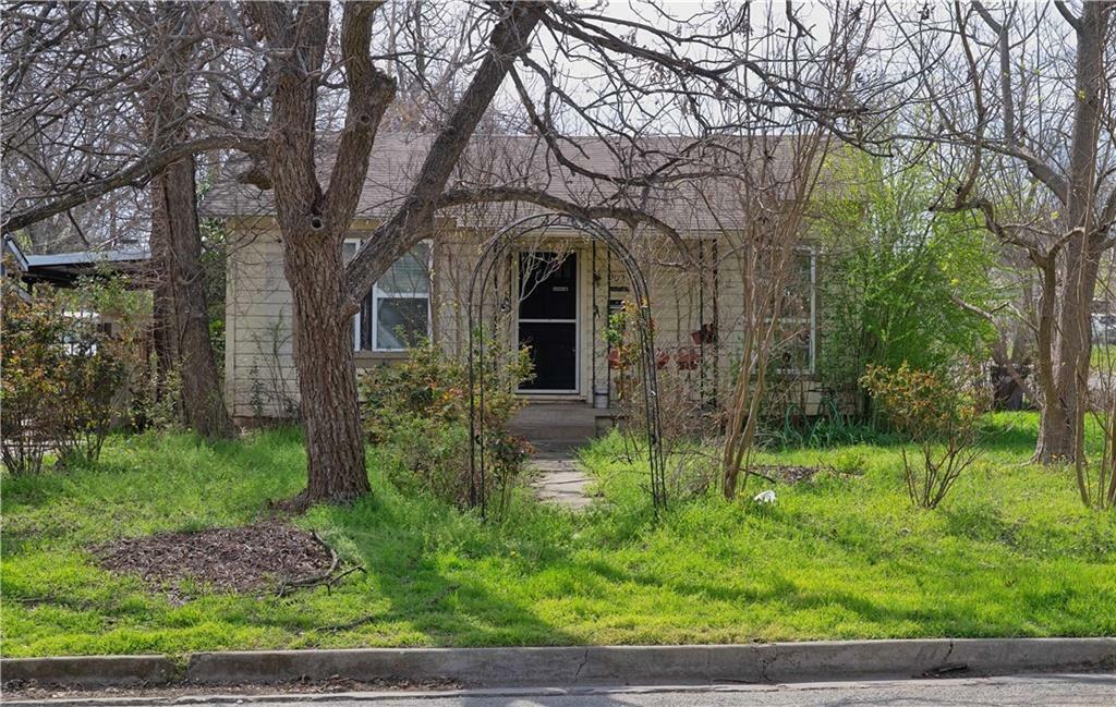 Property Photo: 2024 Proctor Avenue TX 76708