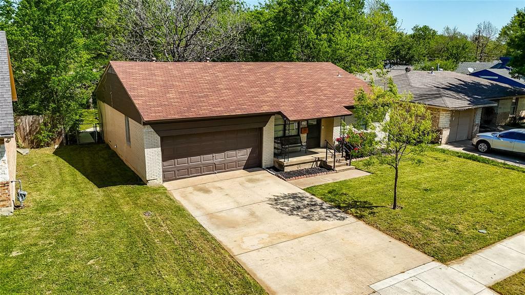 Property Photo: 2216 Piedmont Street TX 75061