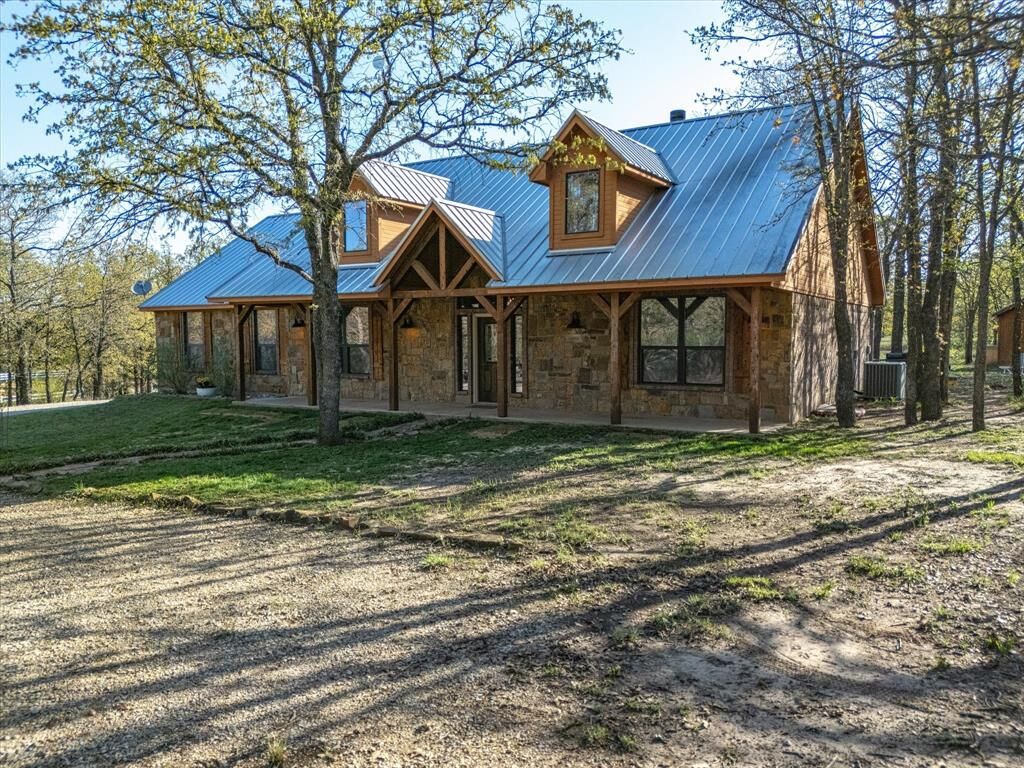 Property Photo:  164 Miller Creek Lake Road  TX 76073 