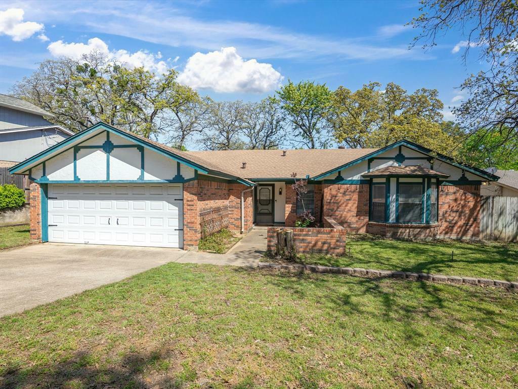 4505 Deer Lodge Court  Arlington TX 76017 photo