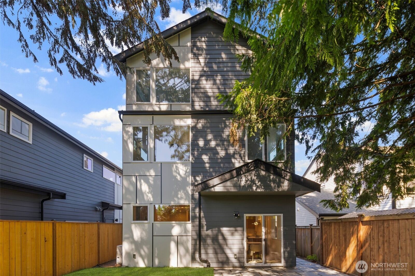 Property Photo:  3809 NE 89th Street  WA 98115 