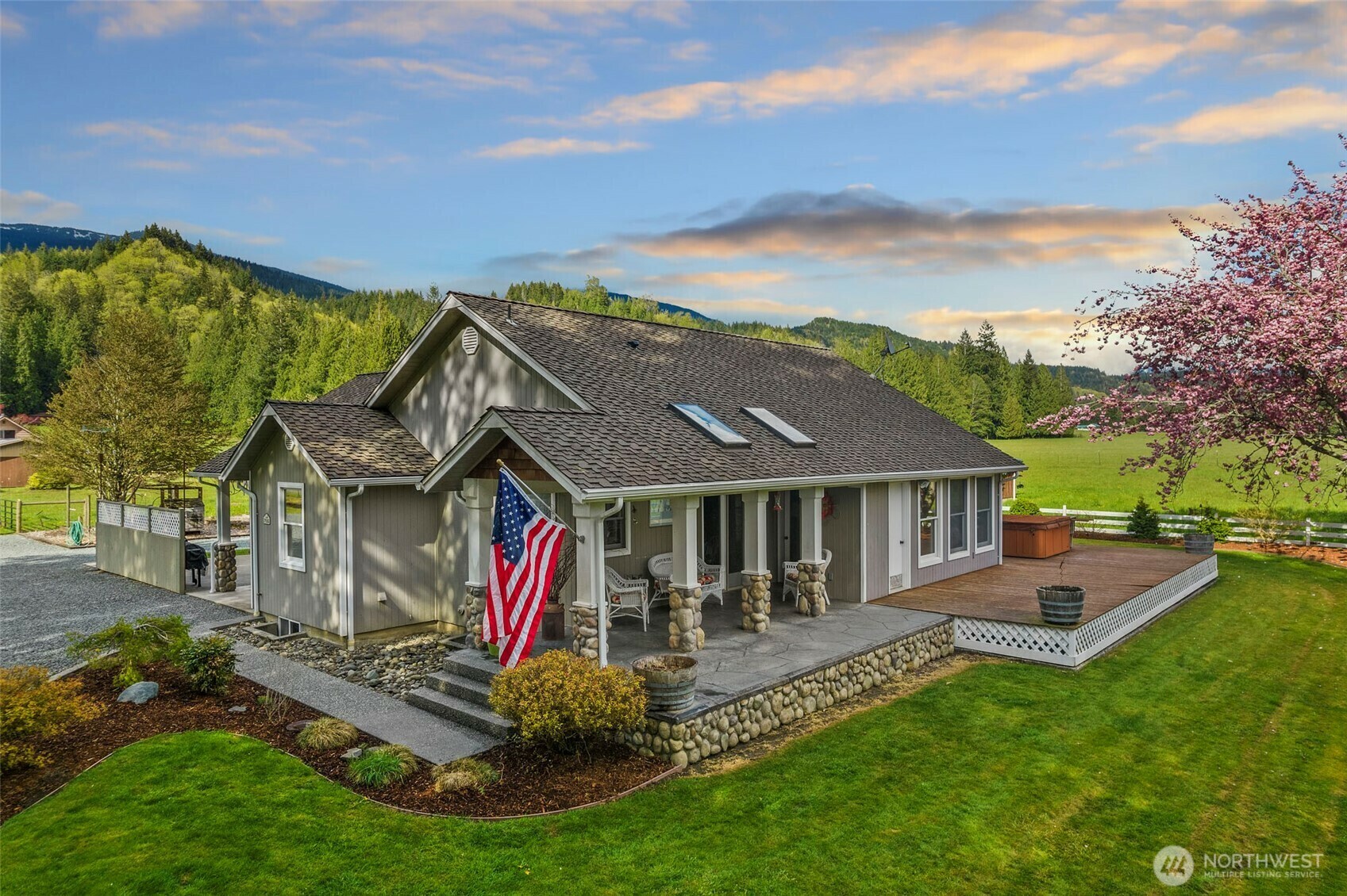 Property Photo: 7095 N Wilde Road WA 98237