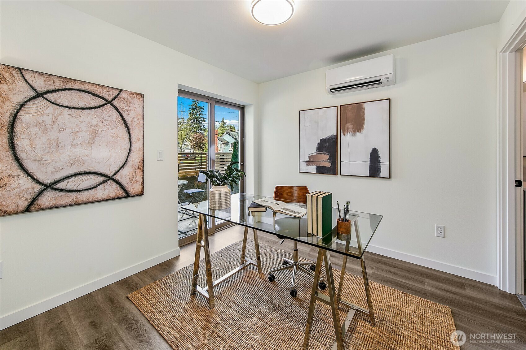 Property Photo: 4735 S Bennett Street WA 98118