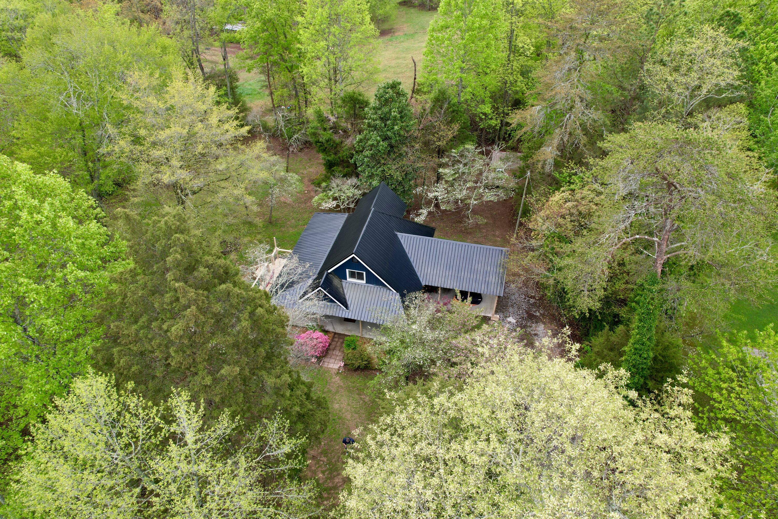 Property Photo: 372 Abby Lane TN 37321