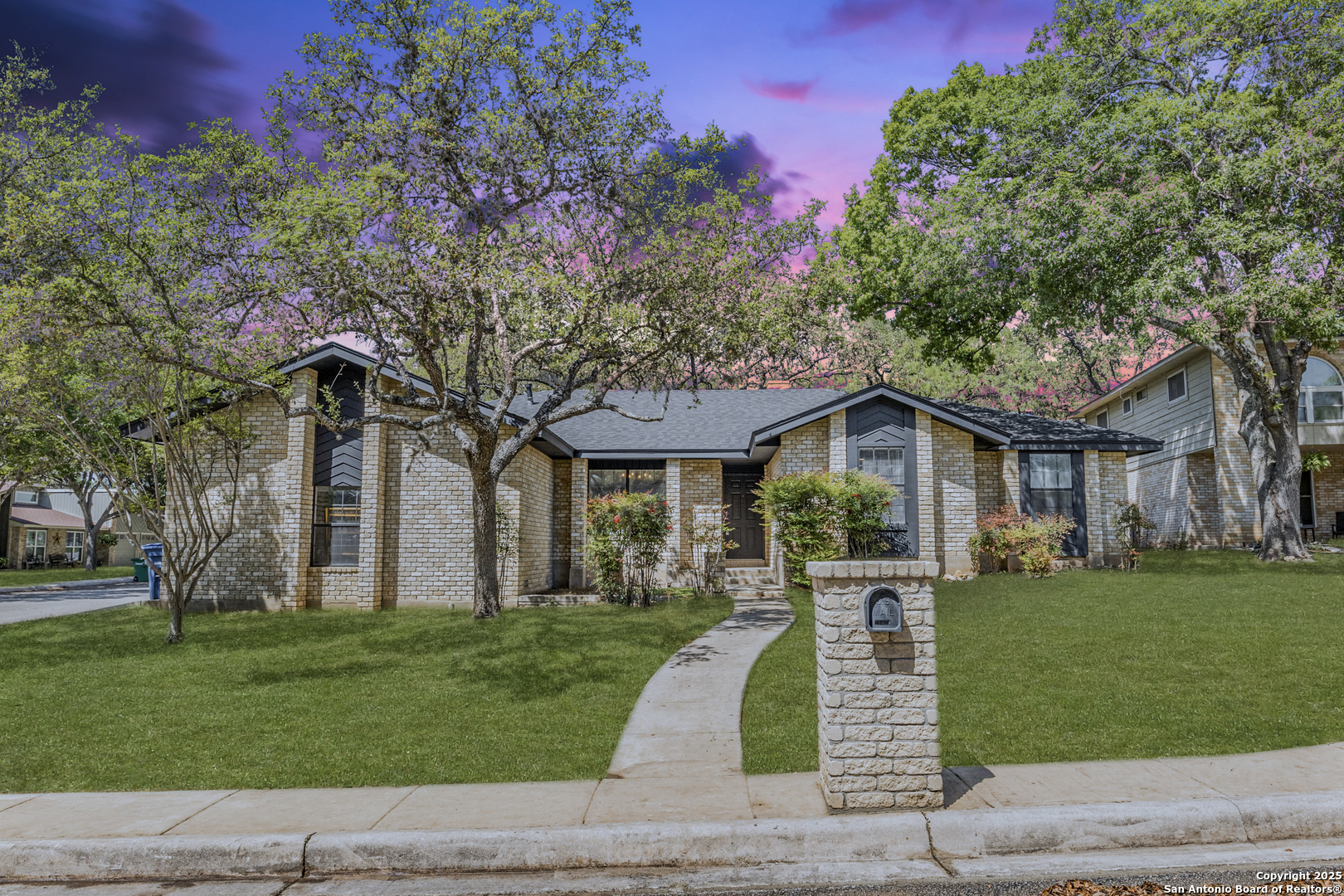 Property Photo: 15403 Circle Path TX 78232