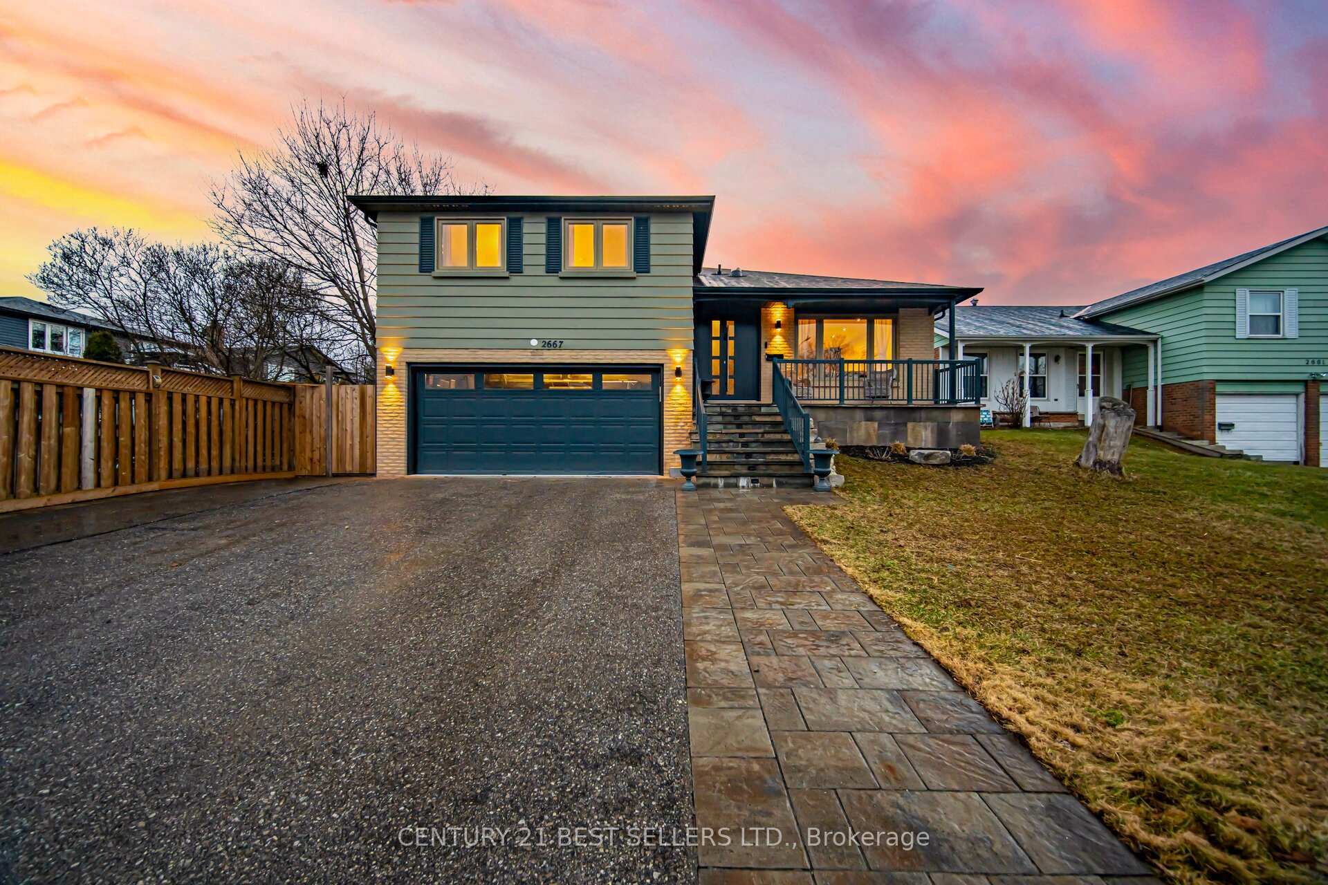 2667 Thorn Lodge Drive  Mississauga ON L5K 1L1 photo
