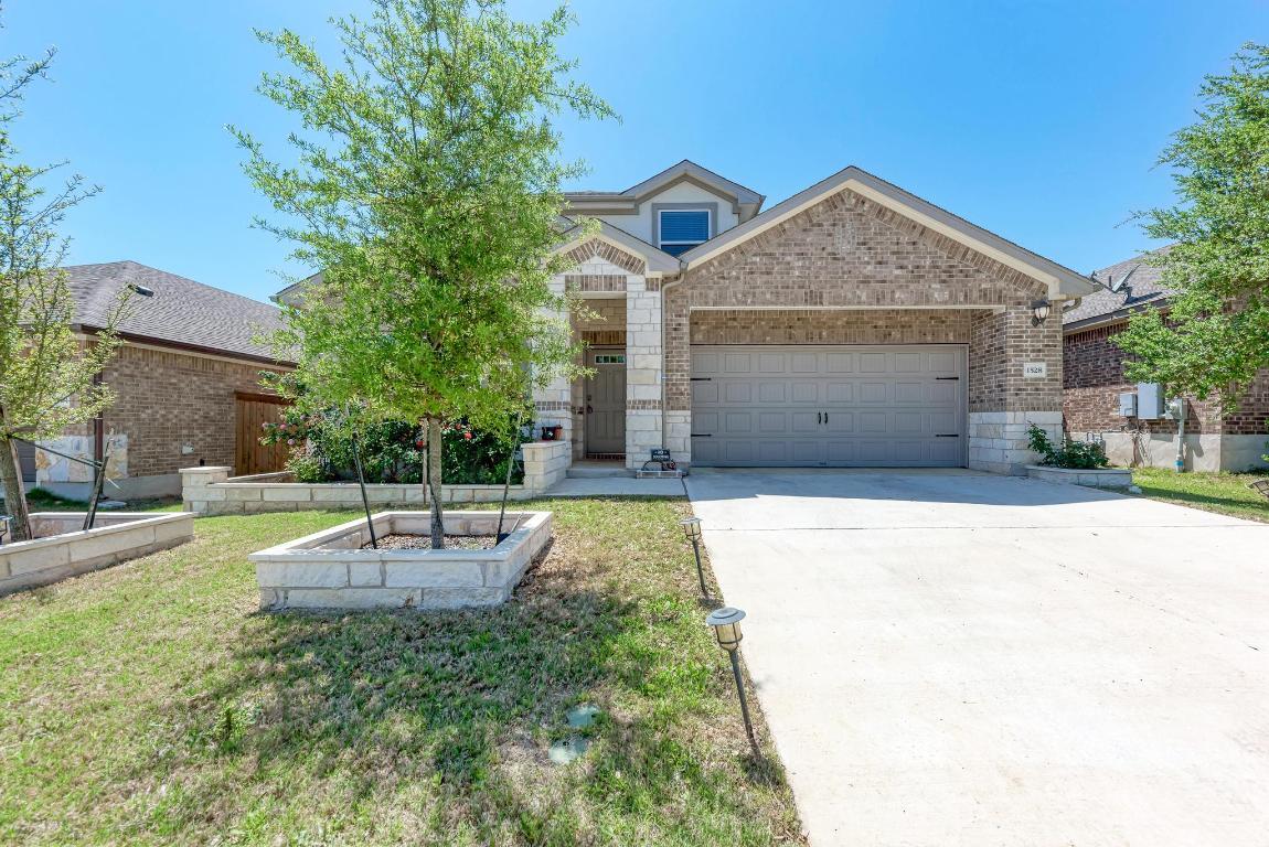 Property Photo: 1528 Longhorn Ranch Drive TX 78641