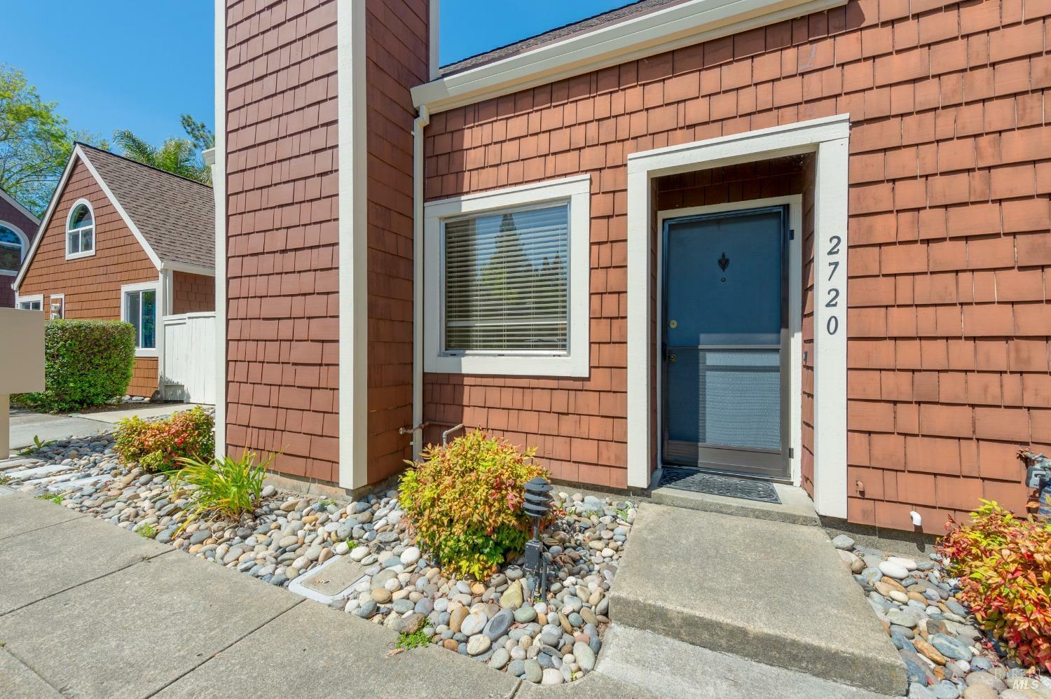 2720 Lakeview Drive  Santa Rosa CA 95405 photo