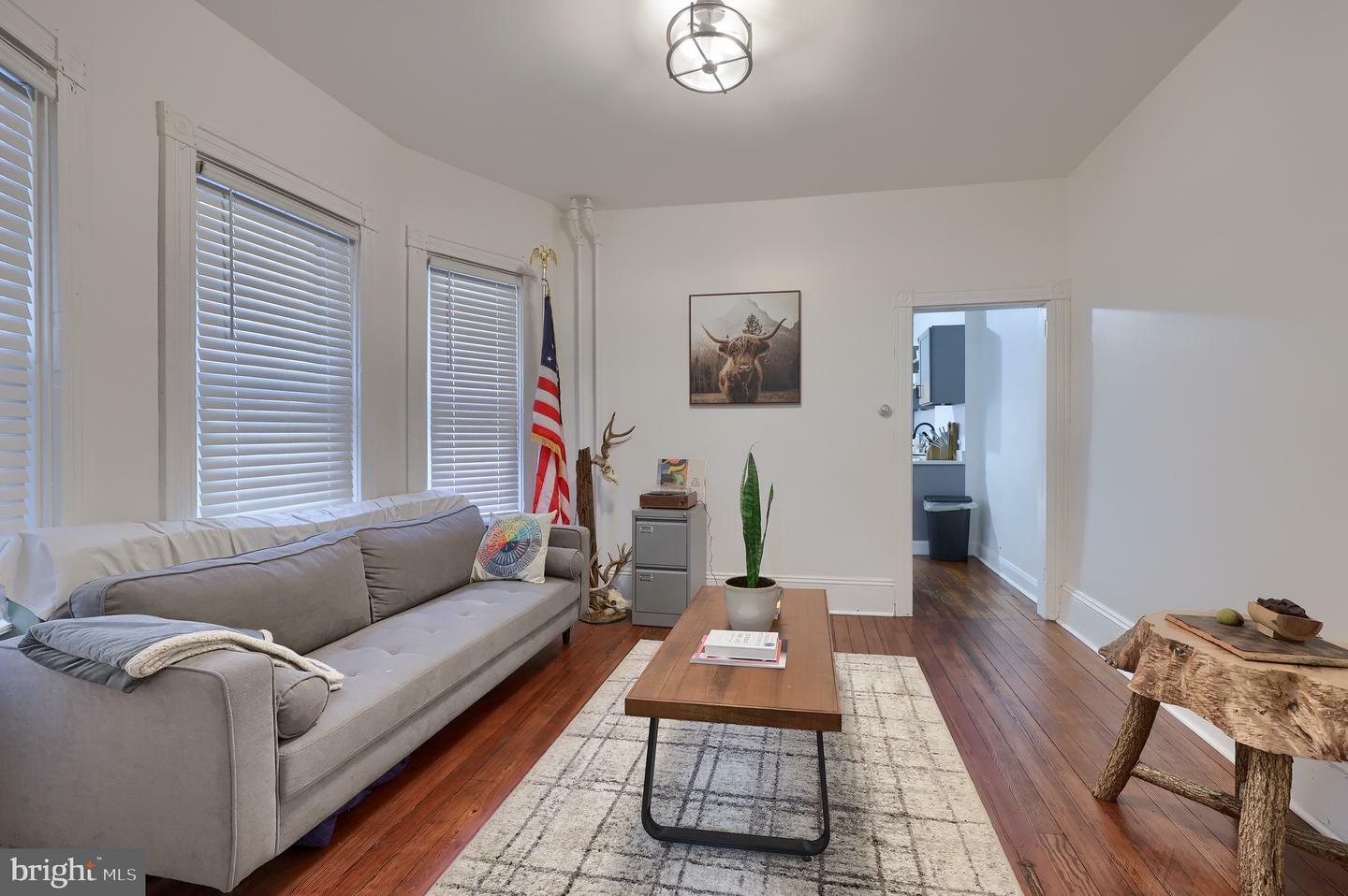 Property Photo: 37 W James Street PA 17603
