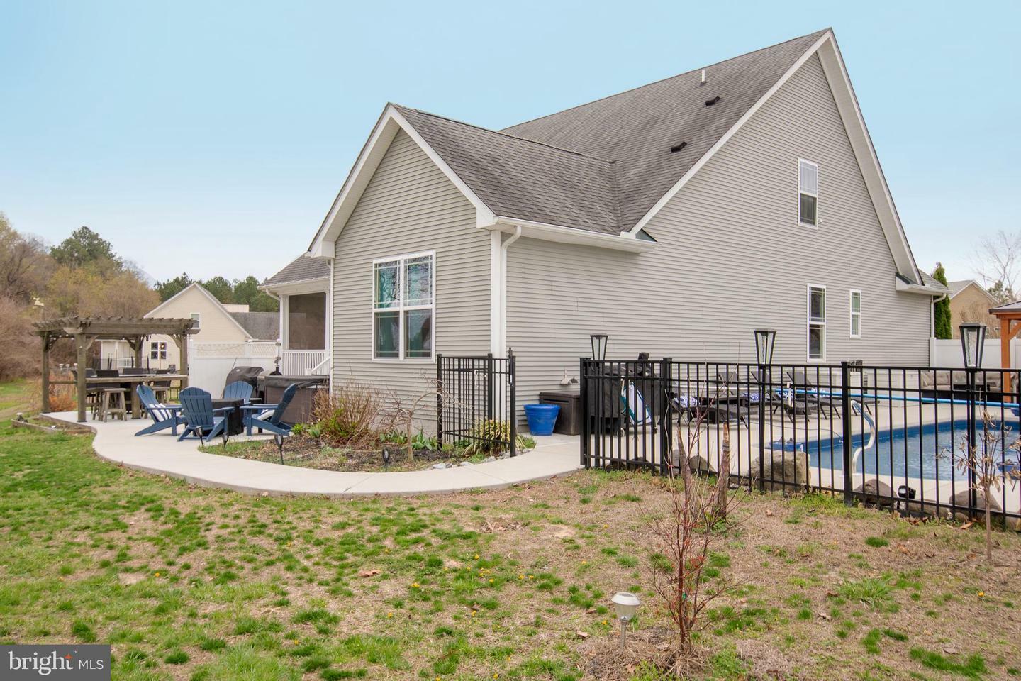 Property Photo: 8531 Sophies Way DE 19960