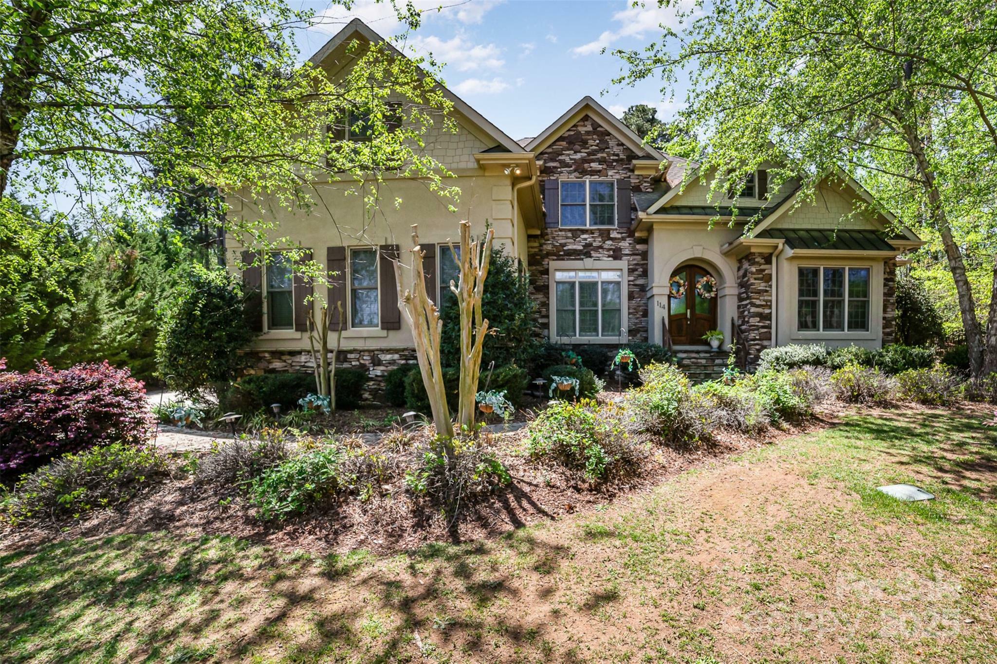 Property Photo: 114 Misty Meadows Court NC 28117