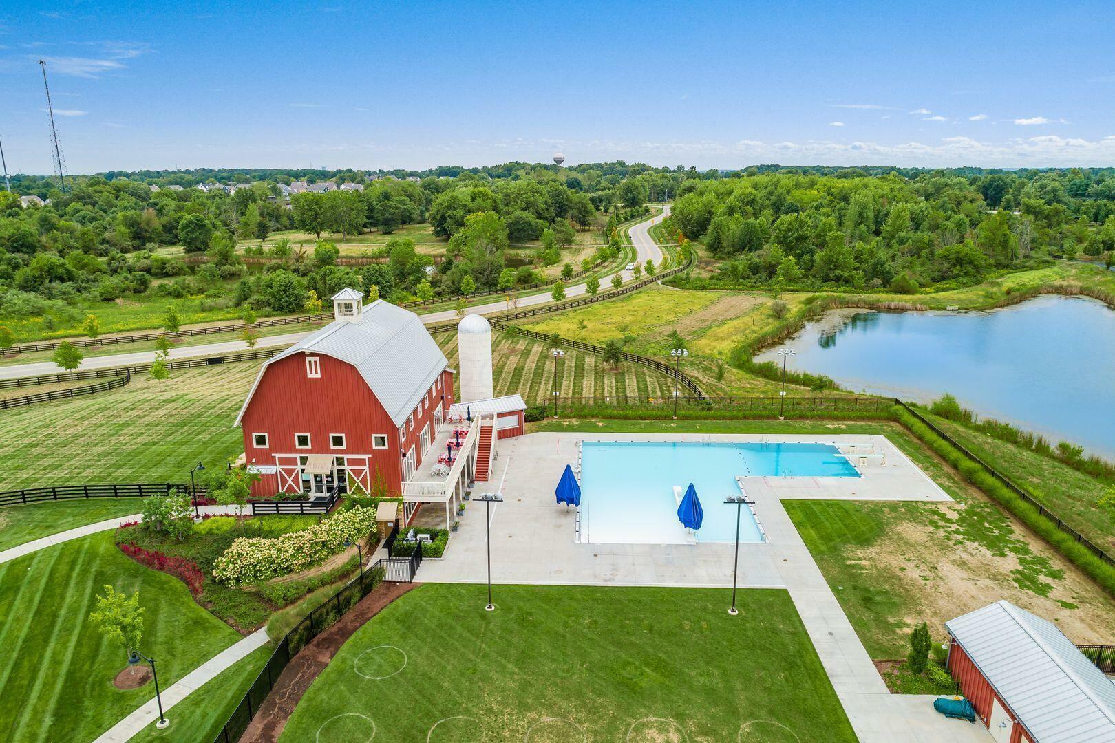 Property Photo: 7872 Sparrow Run Drive OH 43064