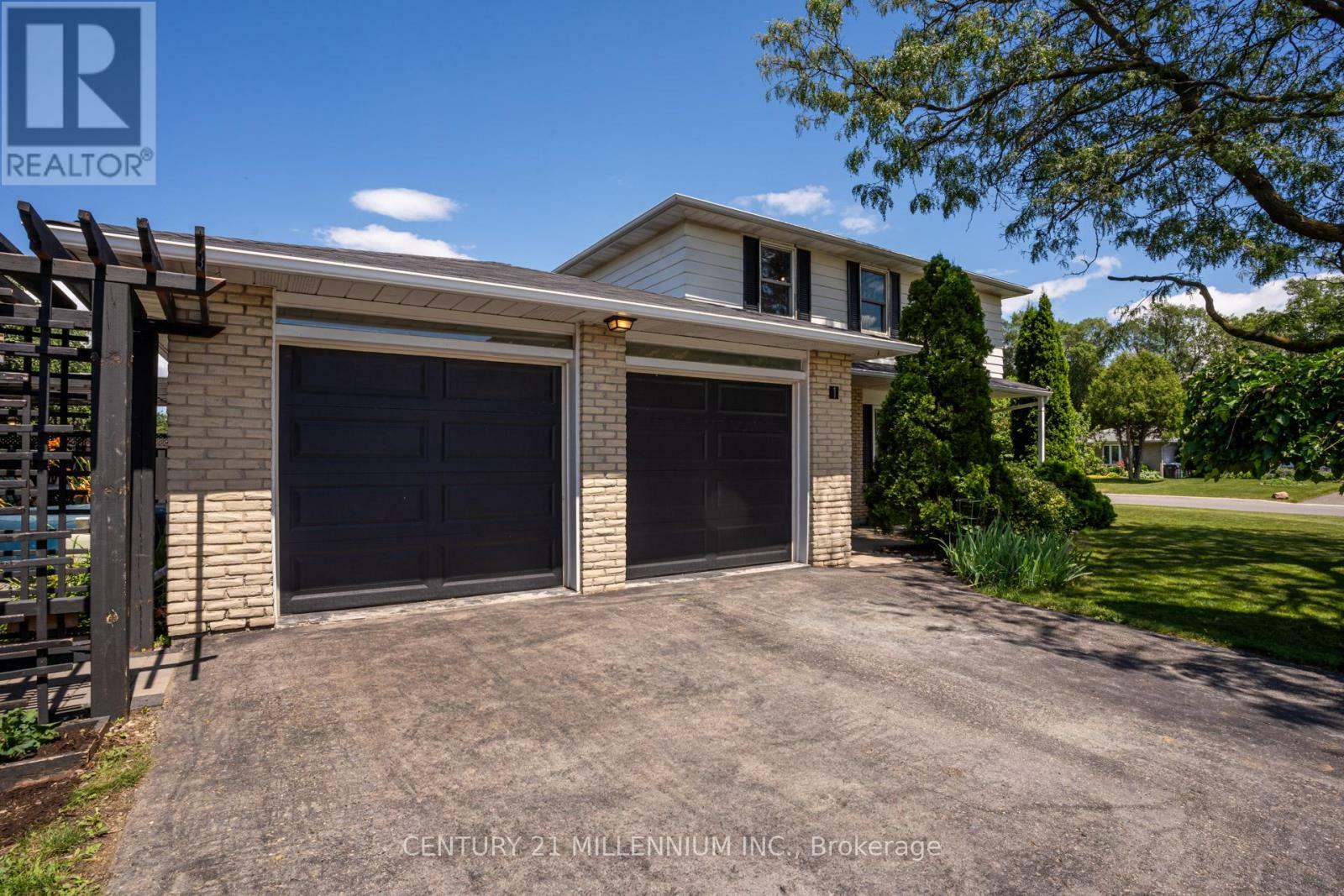 Property Photo:  1 Esplanade Road  ON L6T 2C6 