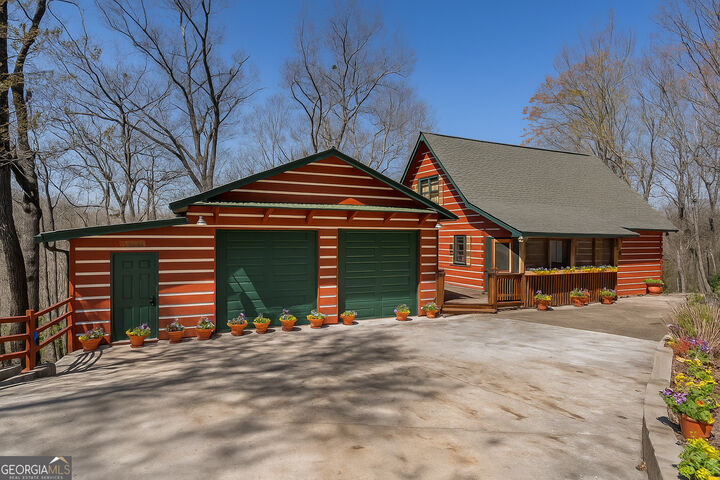 Property Photo: 1571 Mangums Trail GA 30513
