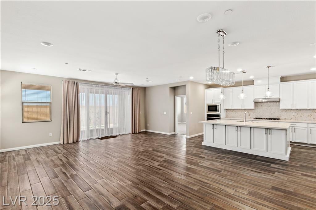 Property Photo: 737 Black Palace Street NV 89011