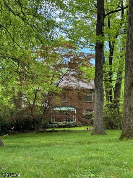 22 Hillside Way  Millburn Twp. NJ 07078 photo