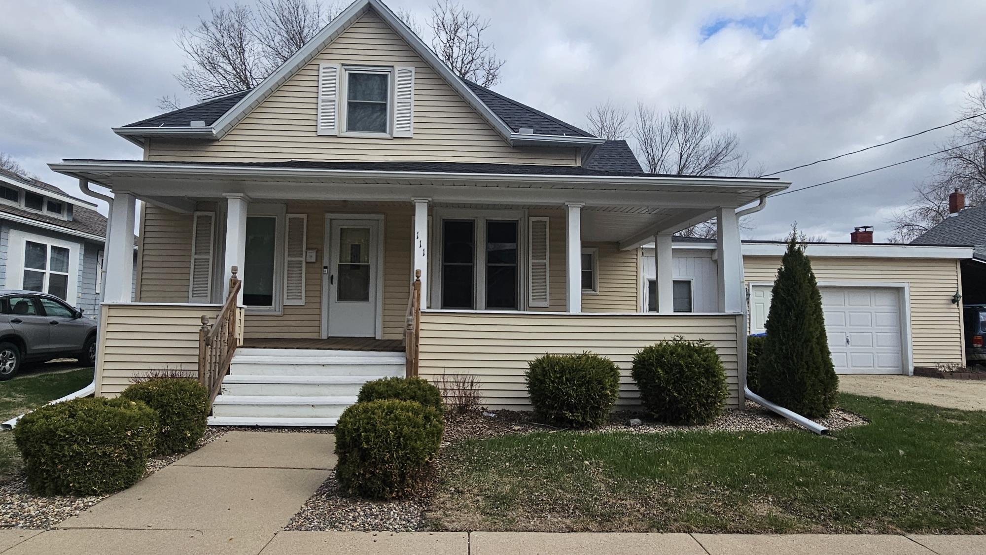Property Photo: 111 1st St. NW IA 50662