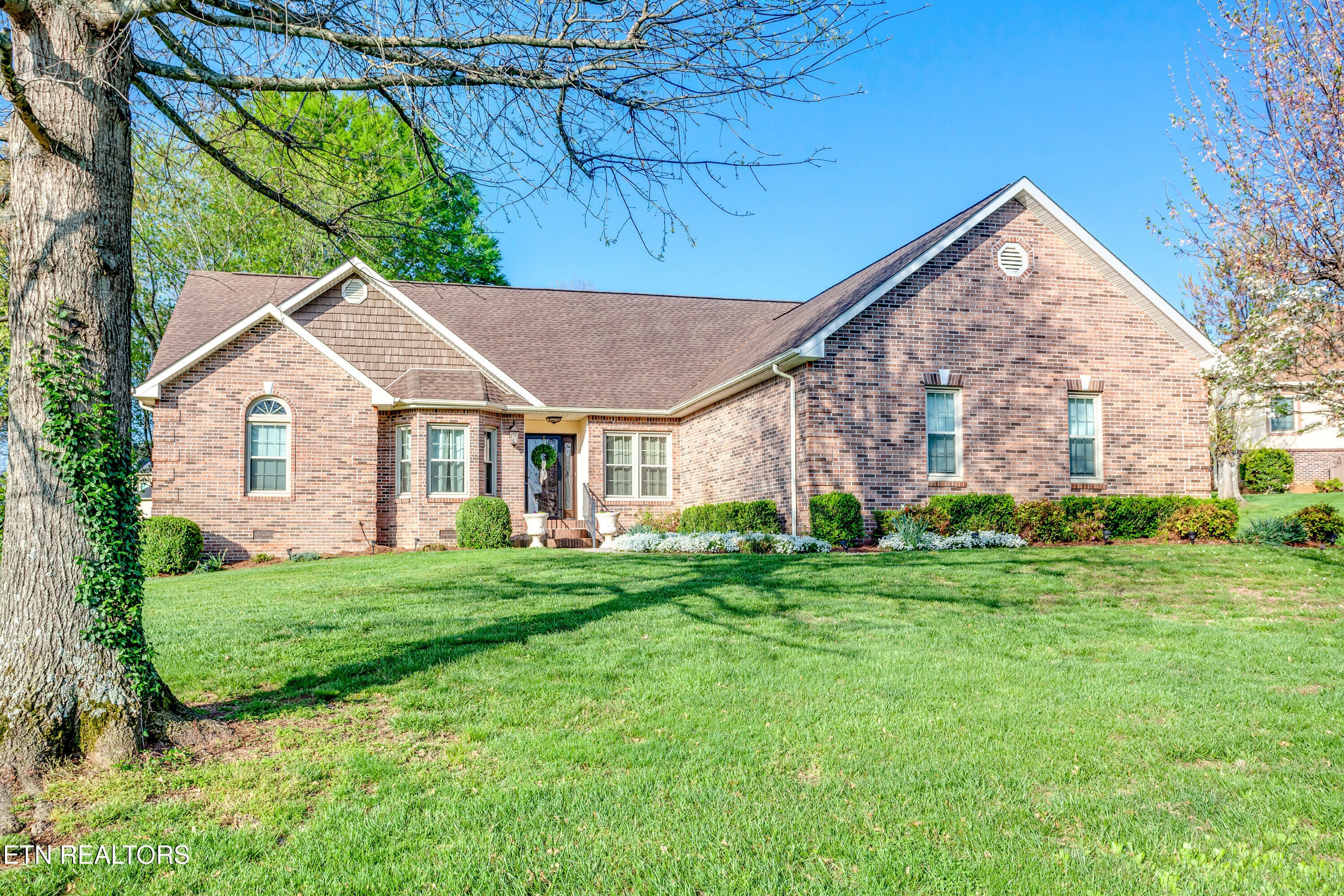 5605 Glenlyn Drive  Powell TN 37849 photo