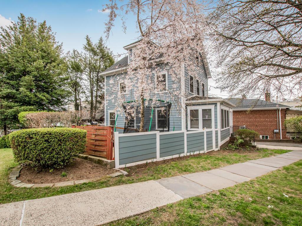 Property Photo:  4296 Vireo Avenue  NY 10470 