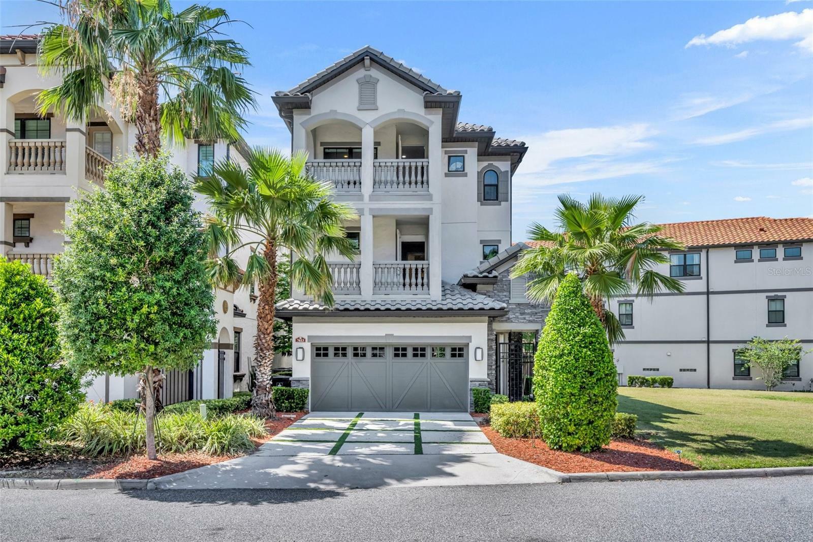 Property Photo: 7613 Toscana Boulevard FL 32819
