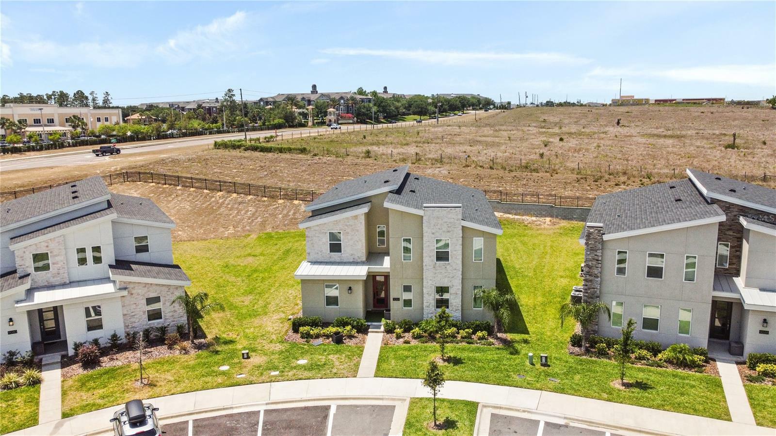 Property Photo: 9084 Sommerset Hills Drive FL 33896
