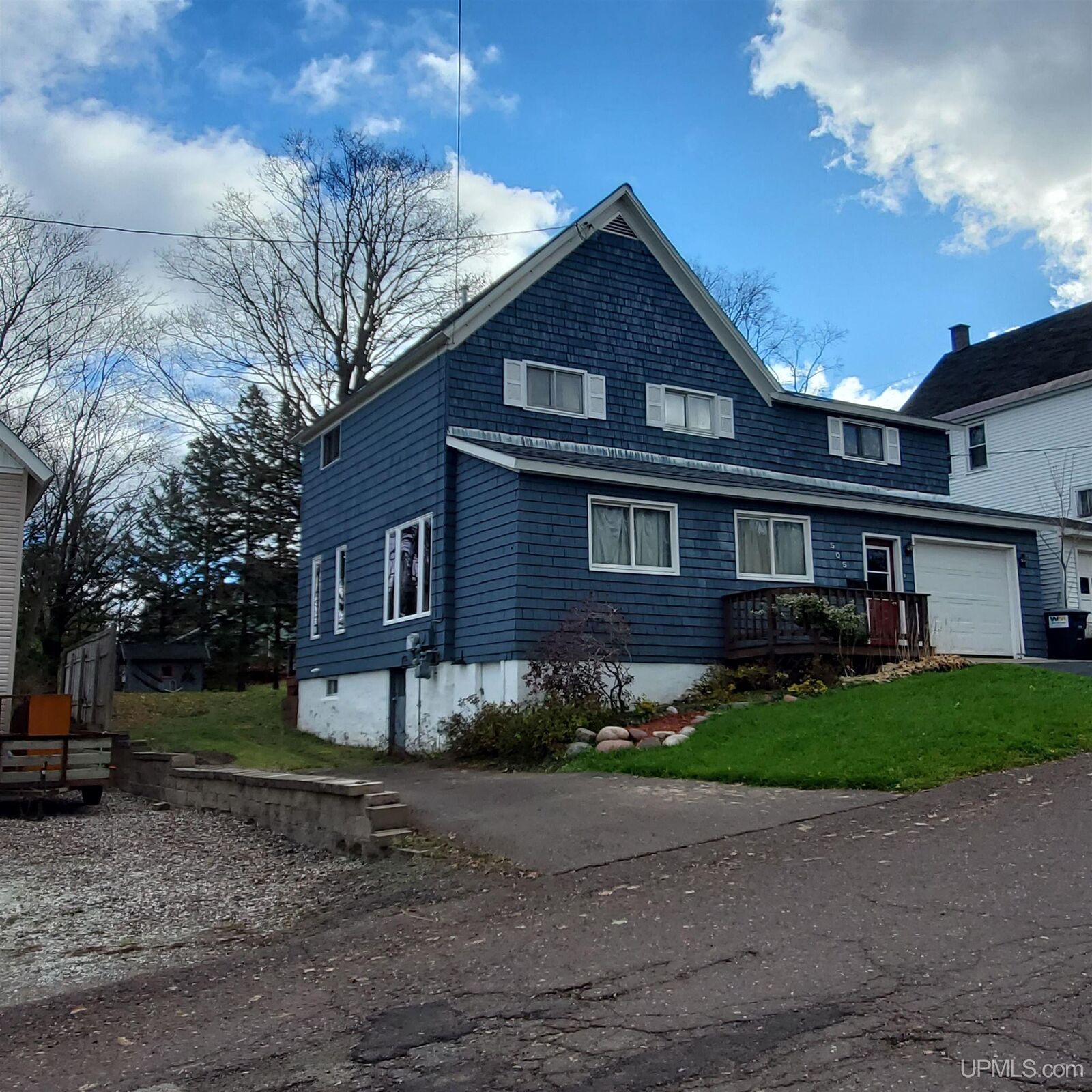 Property Photo: 505 W Fourth Street MI 49931