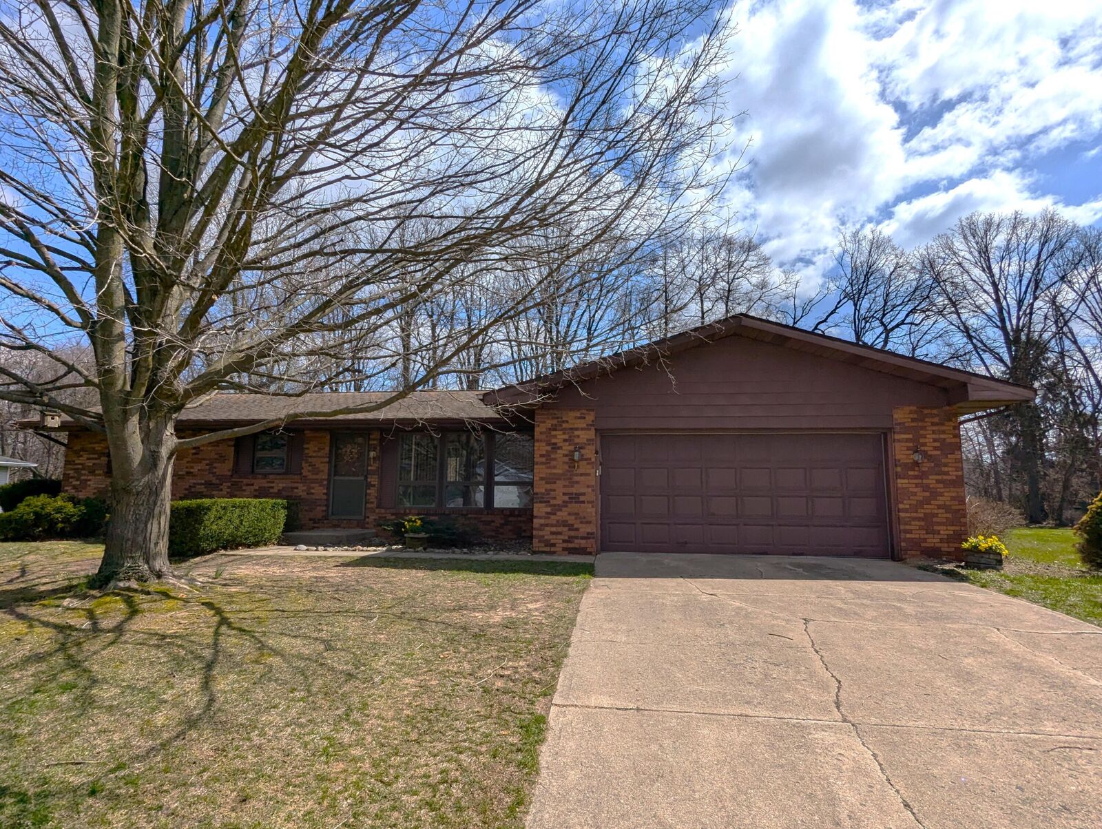 Property Photo: 56683 Tamarac Lane MI 49093