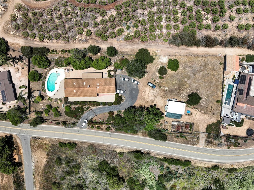 Property Photo:  9040 W Lilac Road  CA 92026 