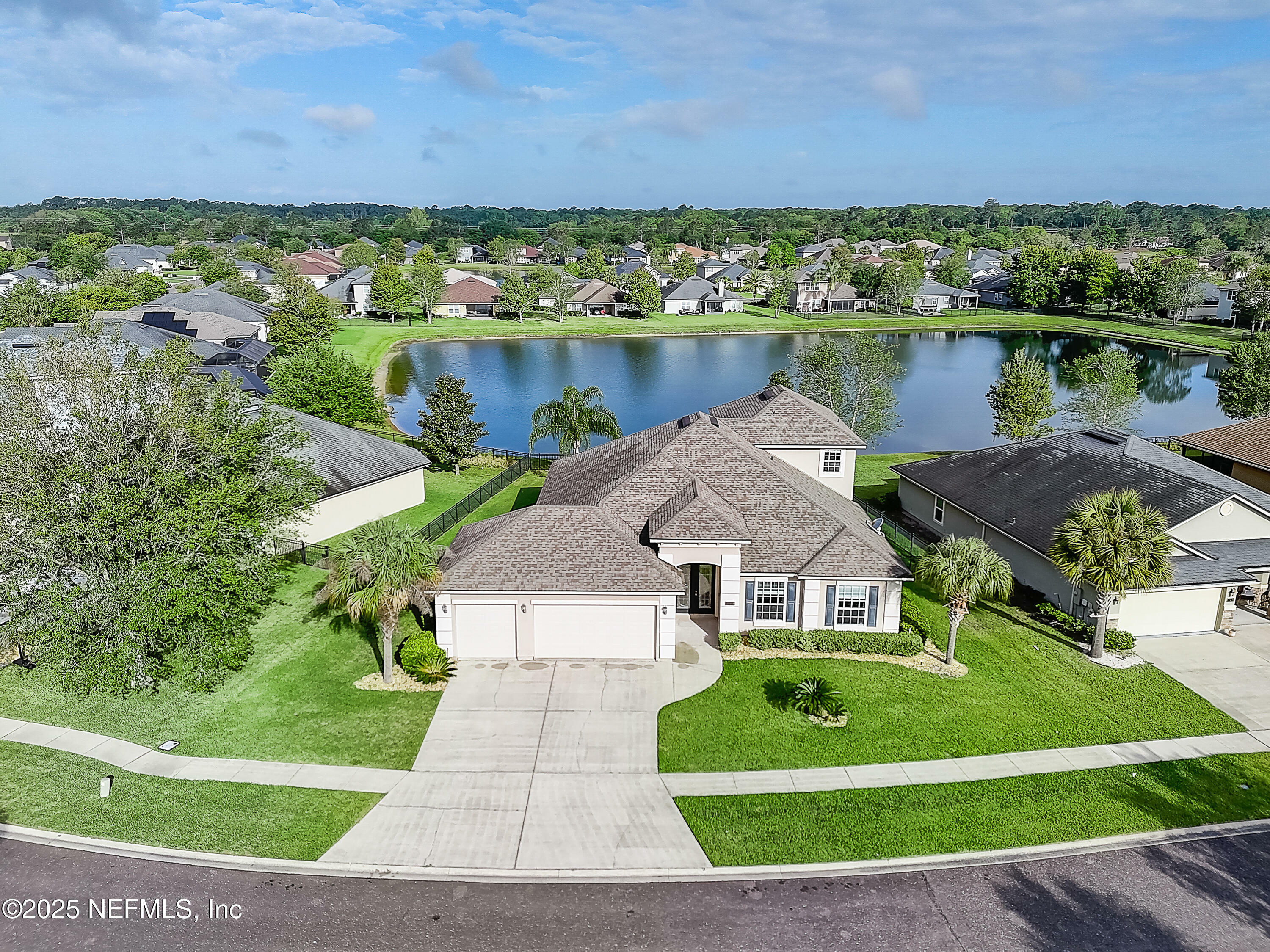 Property Photo: 244 Palazzo Circle FL 32092