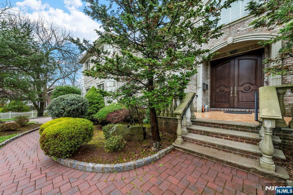 Property Photo:  15 1st Street  NJ 07624 