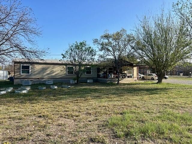 410 Pecan Street  Bangs TX 76823 photo