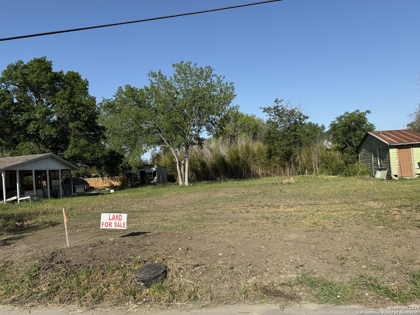 Property Photo:  1318 N San Marcos  TX 78155 