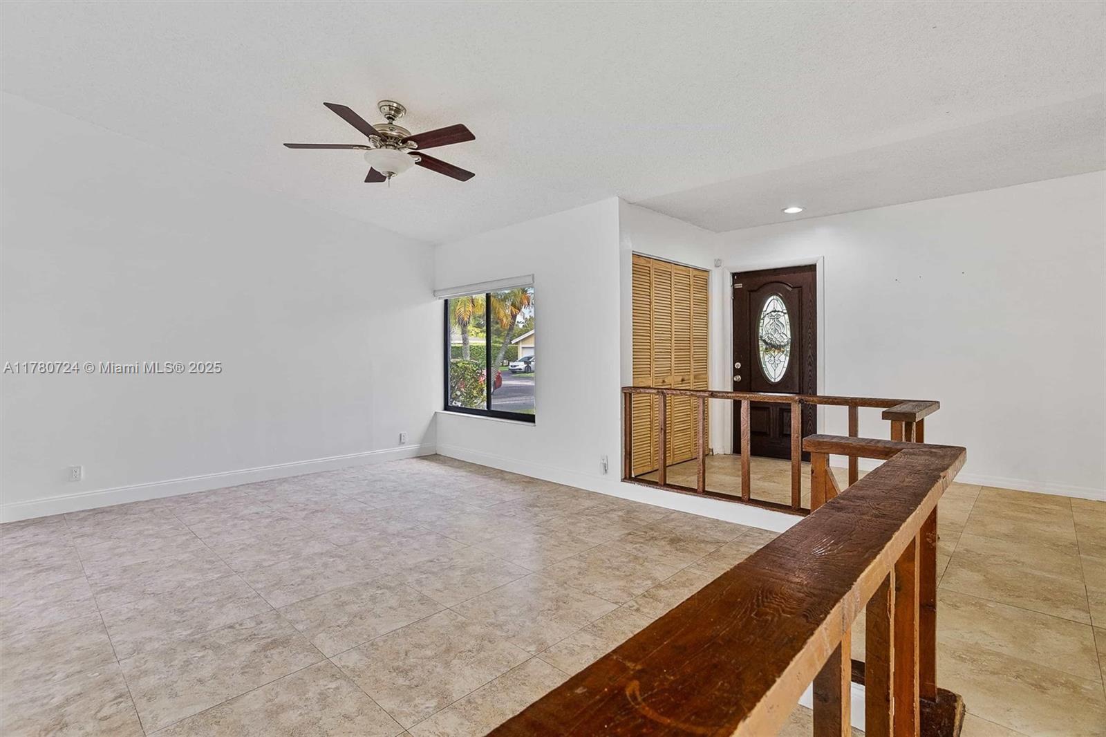 Property Photo: 971 NW 89th Ave FL 33324