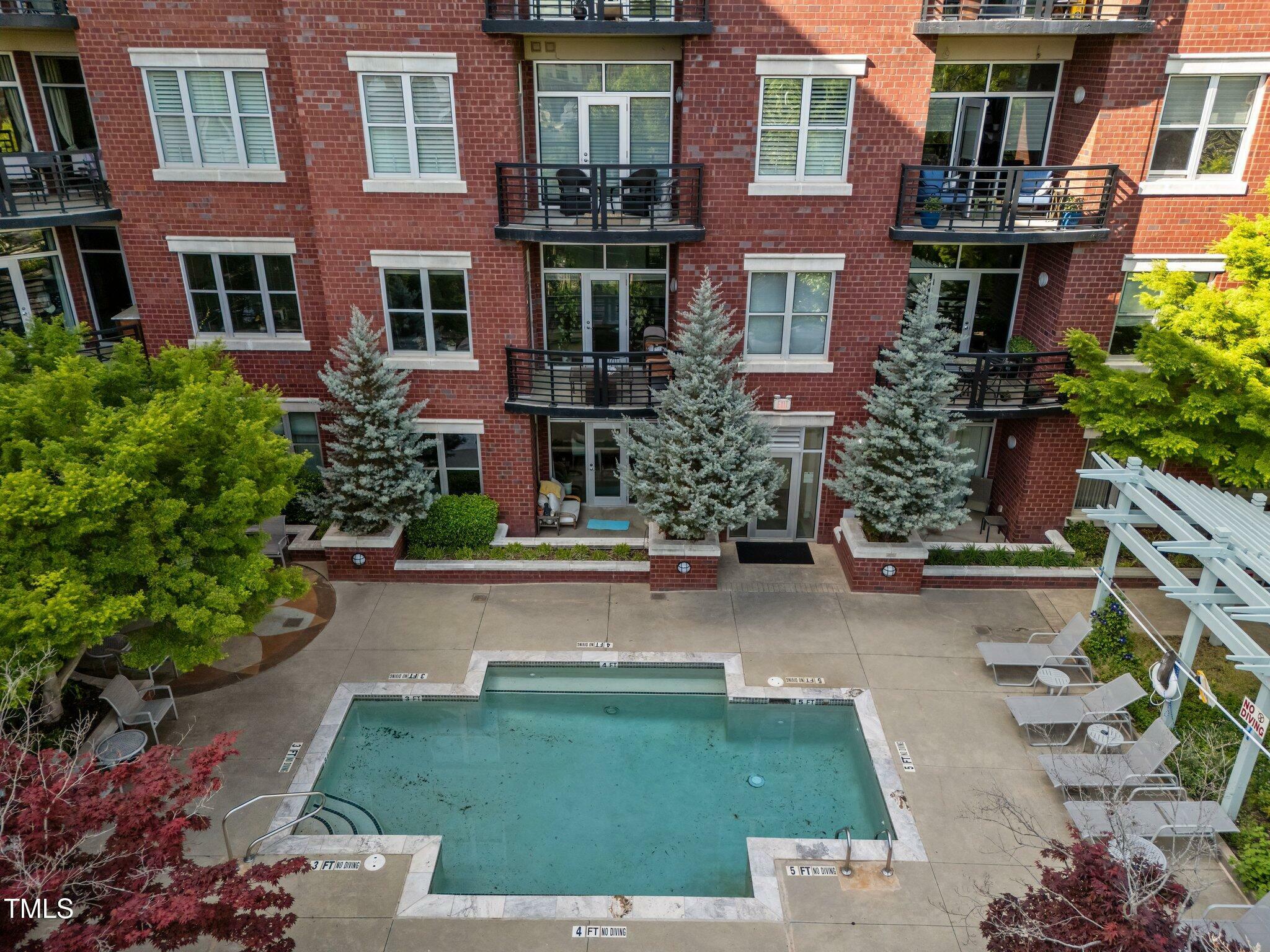 Property Photo: 618 N Boylan Avenue 304 NC 27603