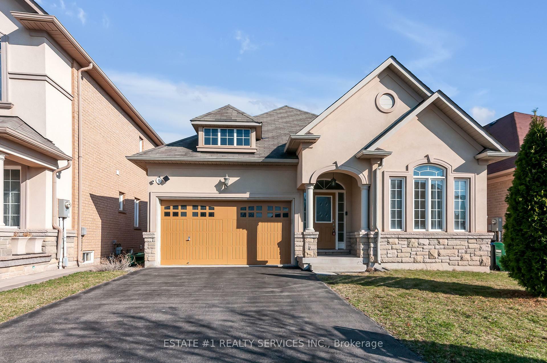 Property Photo: 40 Balin Crescent ON L6X 0V5