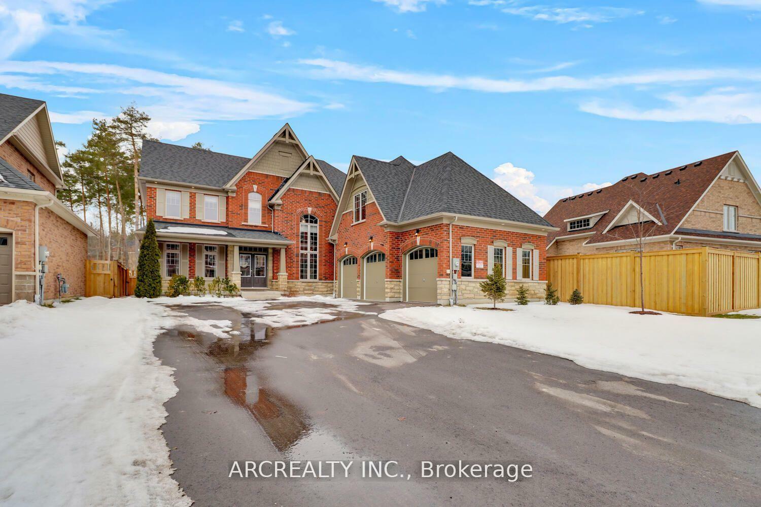 Property Photo: 18 Moreau Way ON L9X 0S6