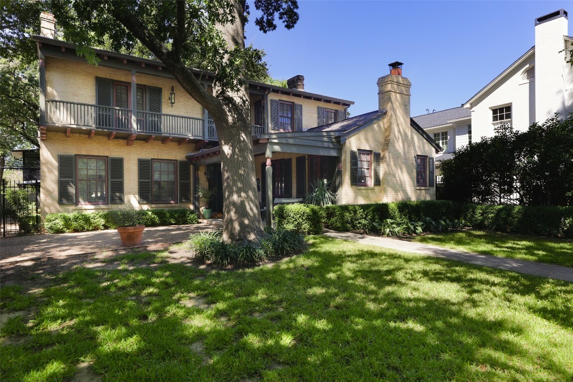 Property Photo: 2400 Harris Boulevard TX 78703