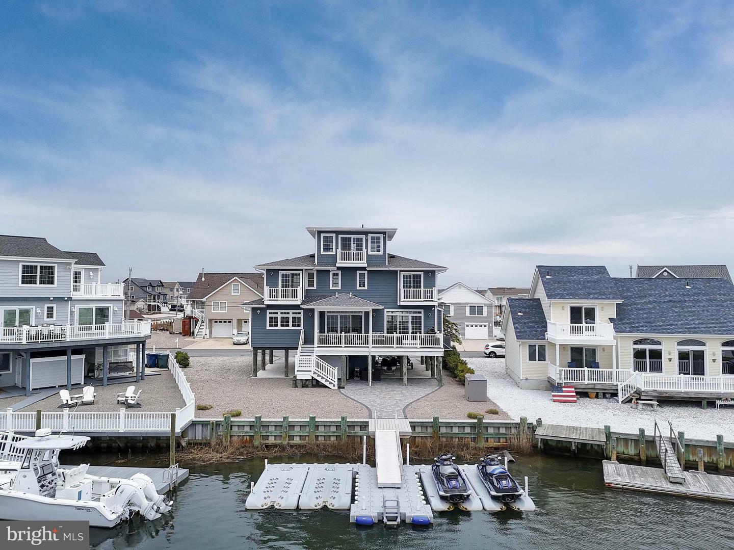Property Photo: 4 E Pimlico Road NJ 08087