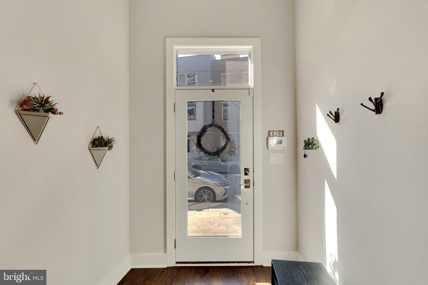 Property Photo: 839 N 3rd Street PA 19123