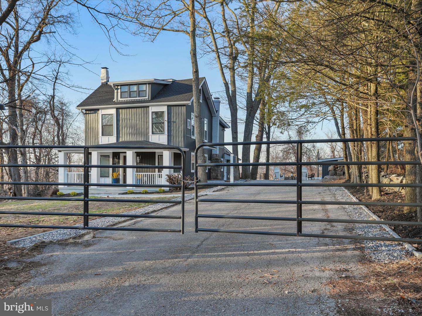 Property Photo: 24824 Pen Mar Road MD 21719