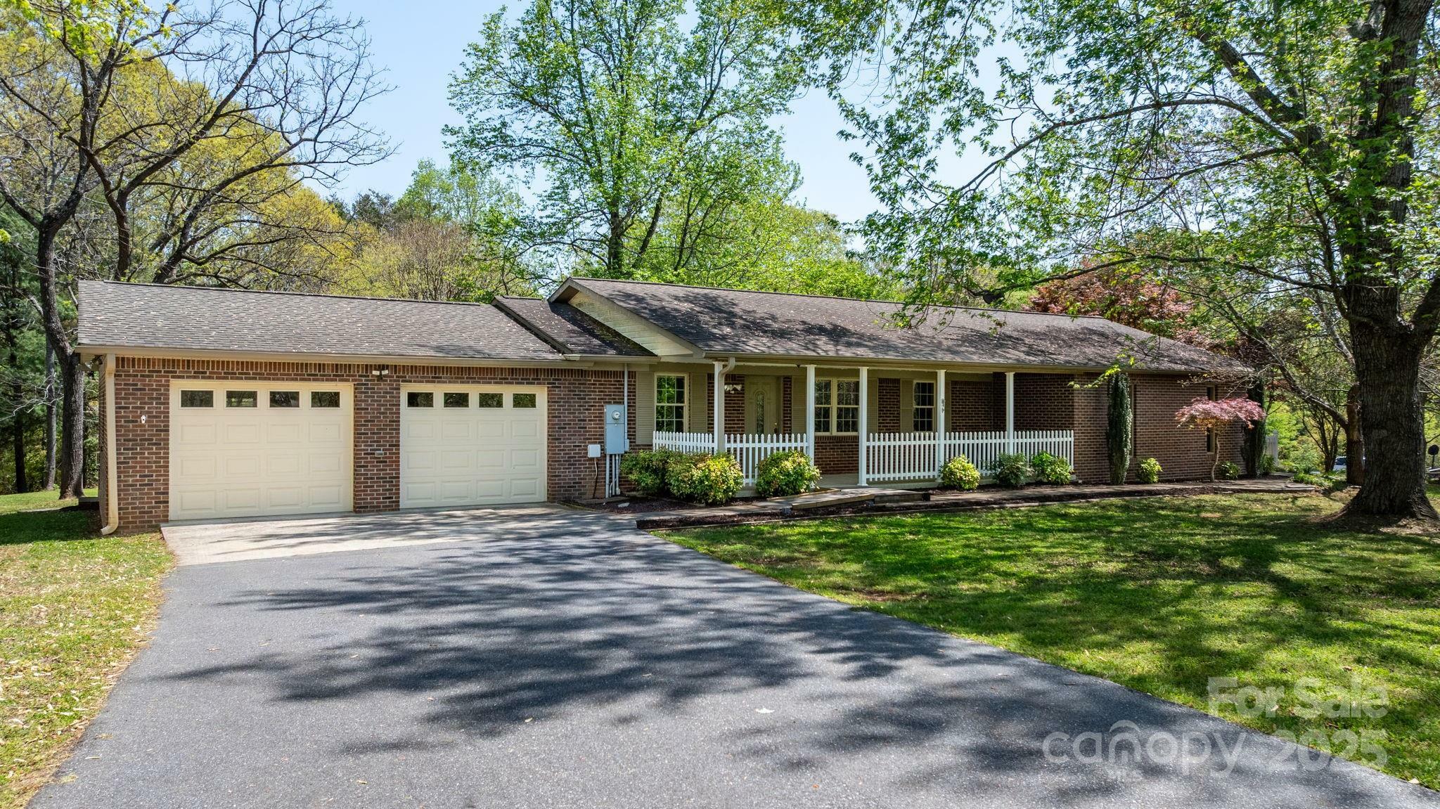 Property Photo: 4067 Old Buff Road NC 28602