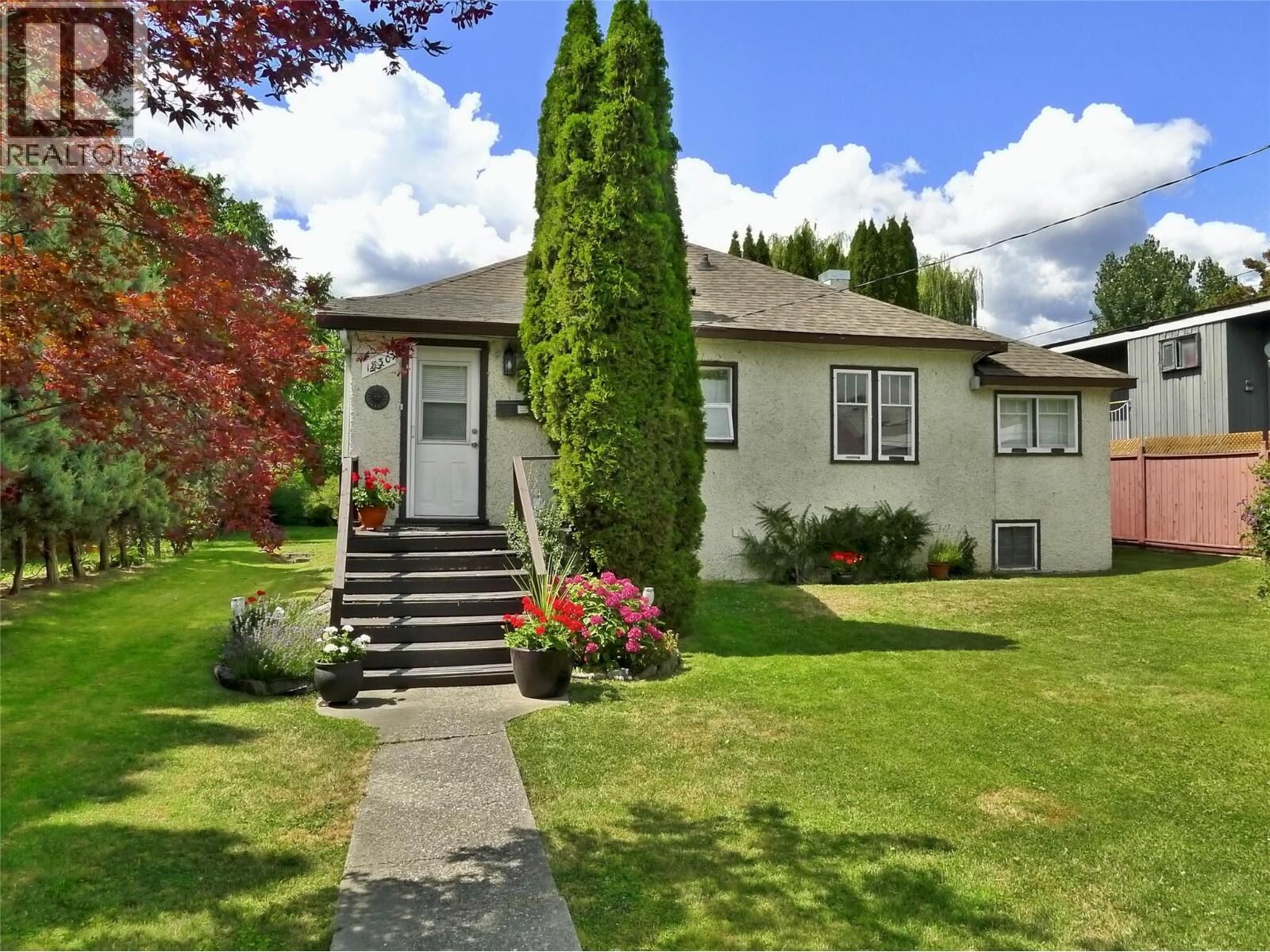 Photo de la propriété:  1830 Riverside Avenue  BC V1Y 1A7 