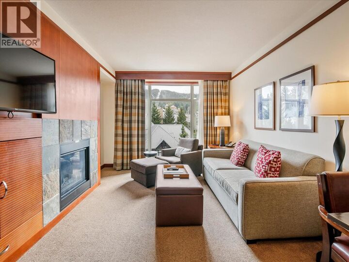 Photo de la propriété: 4299 Blackcomb Way 5515 BC V8E 0X3