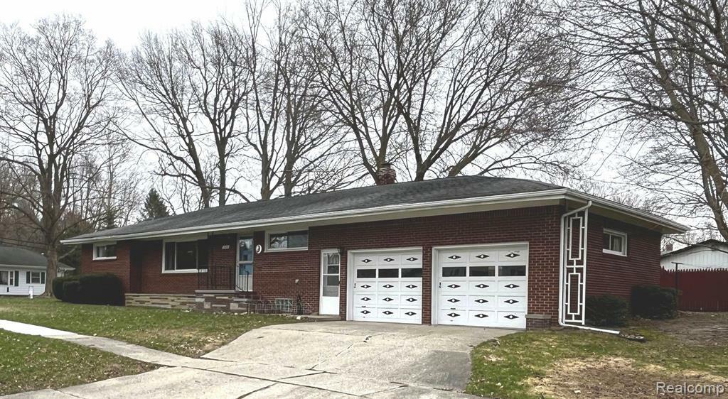 208 Mill Street  Yale MI 48097 3436 photo