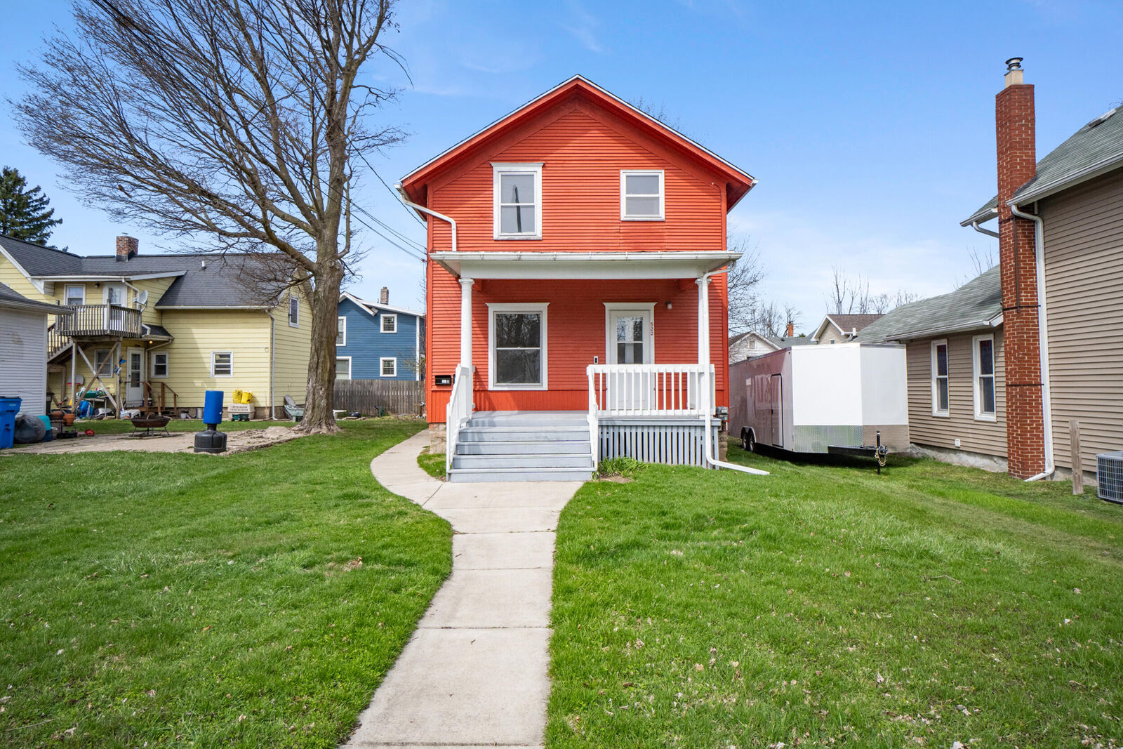 Property Photo:  522 Hallett Street  MI 49202 