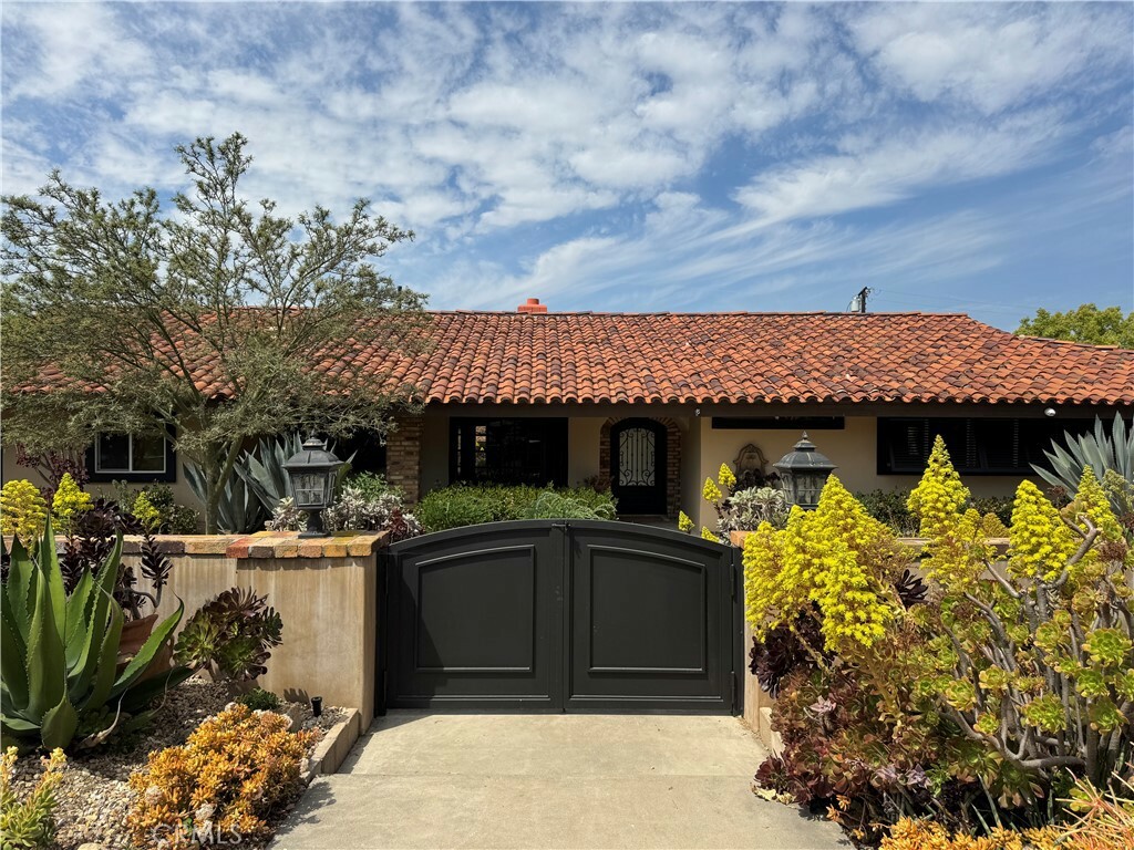 Property Photo: 9911 Briley Way CA 92861