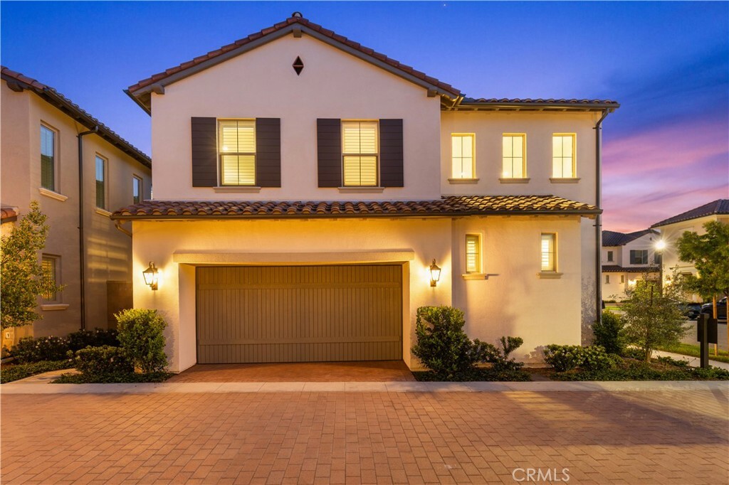 Property Photo: 181 Plum Lily CA 92618