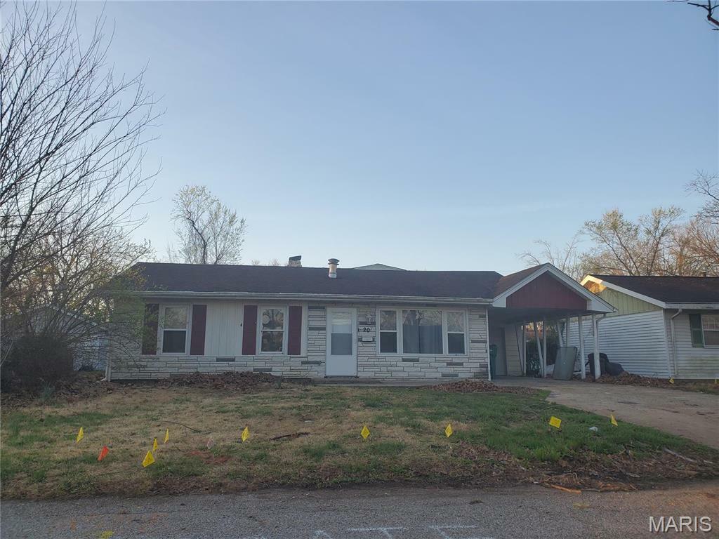 Property Photo: 20 Leonard Drive IL 62206